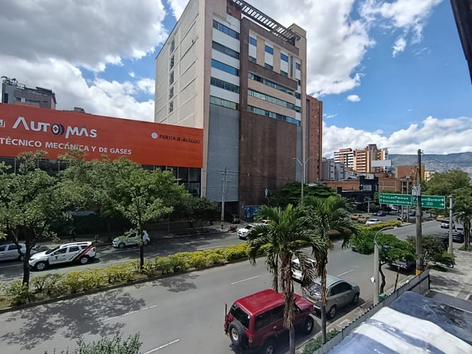 Oficina en arriendo en Laureles, Medellín, 170 m² · foto 16 de 20