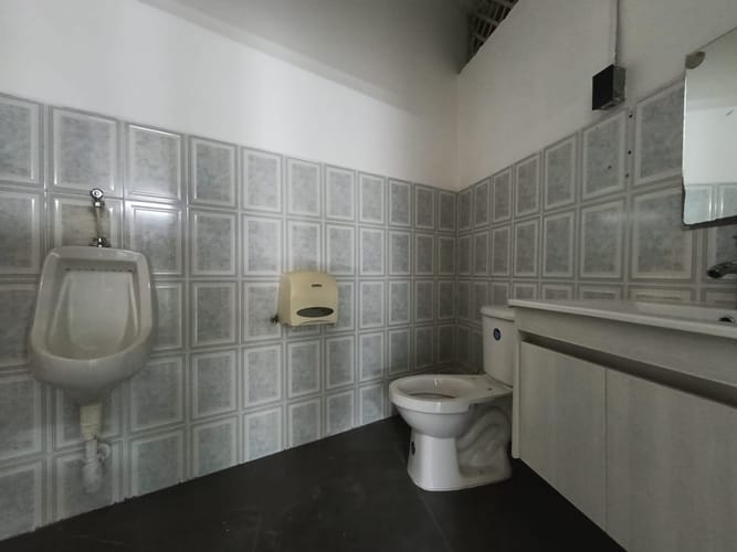 Local en arriendo en El Porvenir, Rionegro, 210 m² · foto 8 de 13