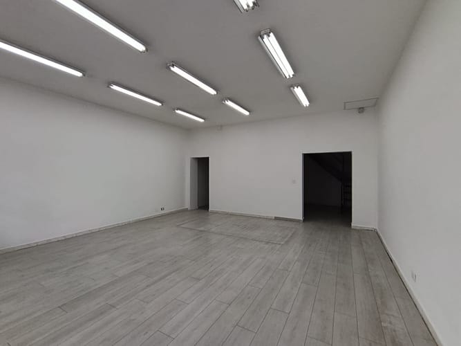 Local en arriendo en La Esmeralda, Itagüí, 140 m² · foto 2 de 14