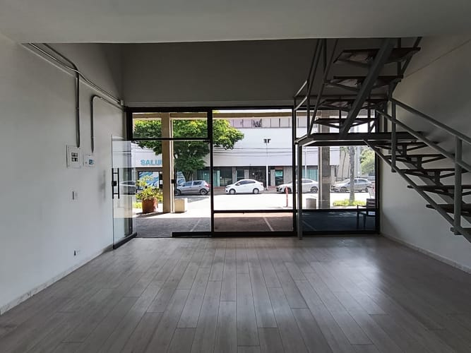 Local en arriendo en La Esmeralda, Itagüí, 140 m² · foto 4 de 14