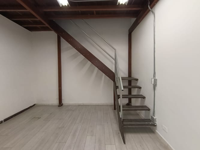 Local en arriendo en La Esmeralda, Itagüí, 140 m² · foto 6 de 14