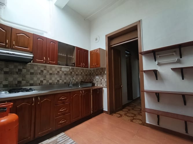 Casa de 2 alcobas en arriendo en Buenos Aires, Medellín, 120 m² · foto 2 de 19