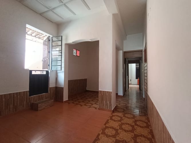 Casa de 2 alcobas en arriendo en Buenos Aires, Medellín, 120 m² · foto 3 de 19