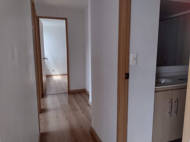 Apartamento de 3 alcobas en arriendo en San Remo, Sabaneta, 76 m² · foto 4 de 15