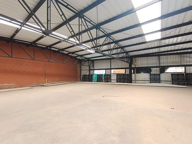 Bodega en arriendo en La Industrial, Marinilla, 650 m² · foto 4 de 7
