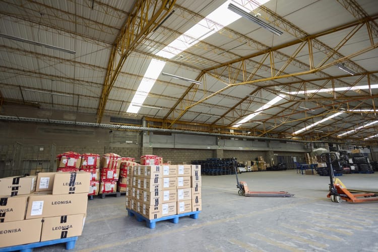 Bodega en arriendo en Cristo Rey, Medellín, 3397 m² · foto 6 de 11