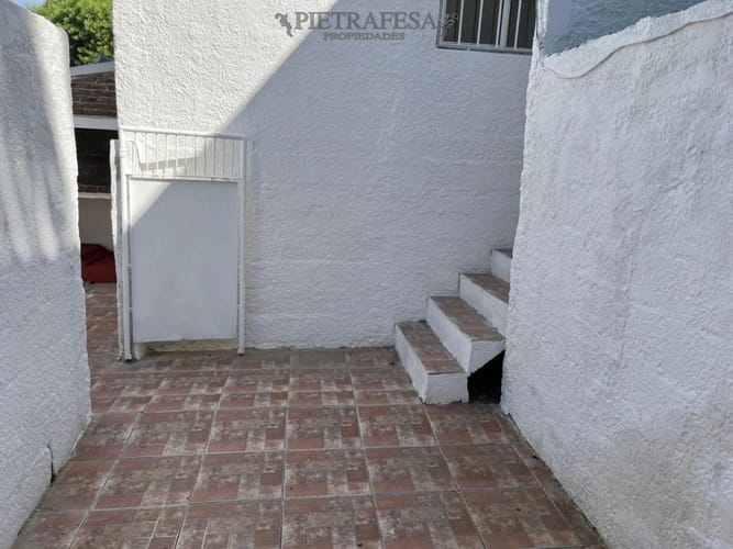 Apartamento en alquiler, 2 dormitorios, 1 baño, patio con parrillero, cochera. Sin gc. Paso de las Duranas. · Foto 7