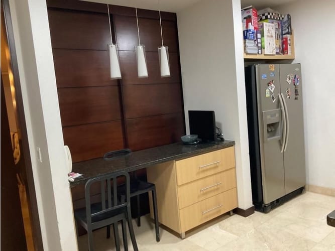 Apartamento de 3 alcobas en venta en Cristales, Cali, 200 m² · foto 8 de 24