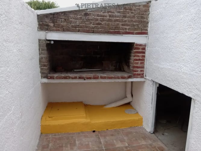 Apartamento en alquiler, 2 dormitorios, 1 baño, patio con parrillero, cochera. Sin gc. Paso de las Duranas. · Foto 8