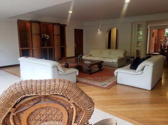 Apartamento de 3 alcobas en arriendo en El Poblado, Medellín, 255 m² · foto 7 de 20