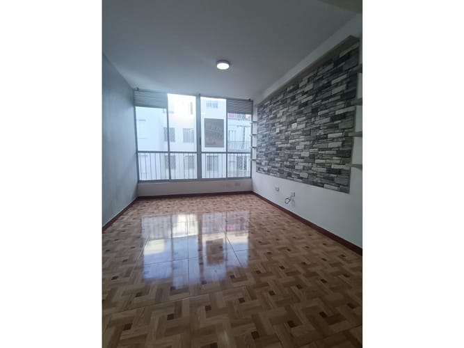 Apartamento de 3 alcobas en venta en Guabinas, Yumbo, 50 m² · foto 3 de 18