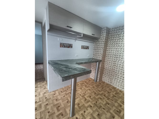 Apartamento de 3 alcobas en venta en Guabinas, Yumbo, 50 m² · foto 7 de 18