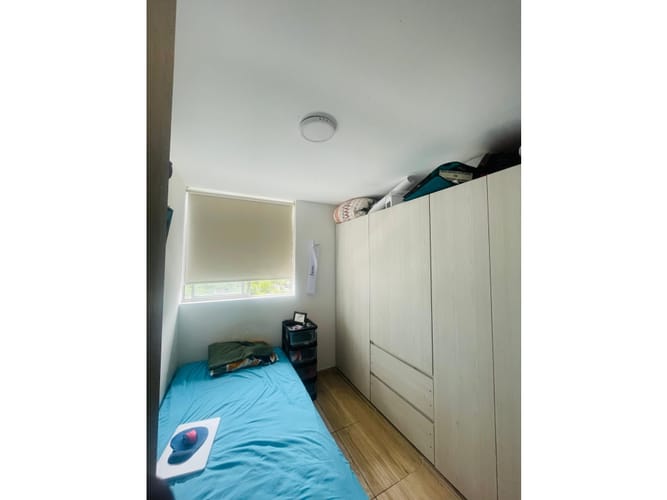 Apartamento de 2 alcobas en venta en Guabinas, Yumbo, 53 m² · foto 5 de 11
