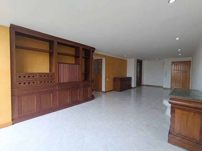 Apartamento de 3 alcobas en arriendo en El Poblado, Medellín, 121 m² · foto 14 de 19