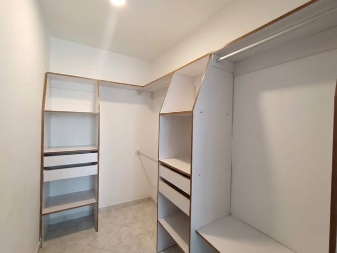 Apartamento de 3 alcobas en arriendo en El Poblado, Medellín, 121 m² · foto 19 de 19
