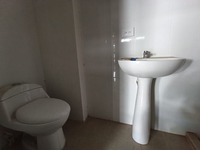 Local en arriendo en Laureles, Medellín, 50 m² · foto 5 de 11