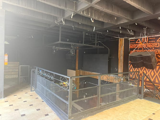 Local en arriendo en El Poblado, Medellín, 200 m² · foto 4 de 6