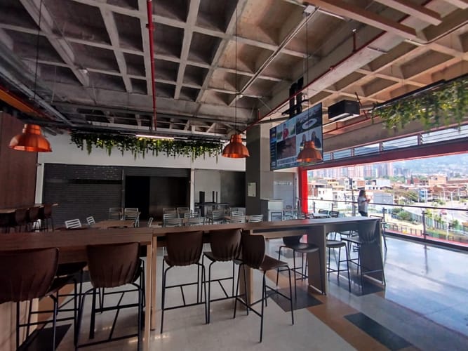 Local en arriendo en Camparola, Itagüí, 218 m² · foto 11 de 15