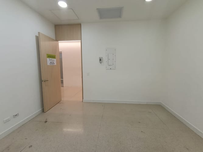 Consultorio en arriendo en Niquia, Bello, 34 m² · foto 7 de 12
