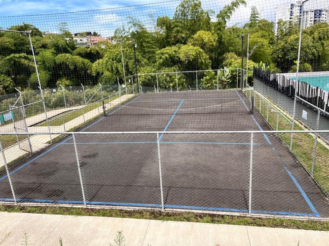 Apartamento de 3 alcobas en venta en Las Violetas, Dosquebradas, 52 m² · foto 2 de 9