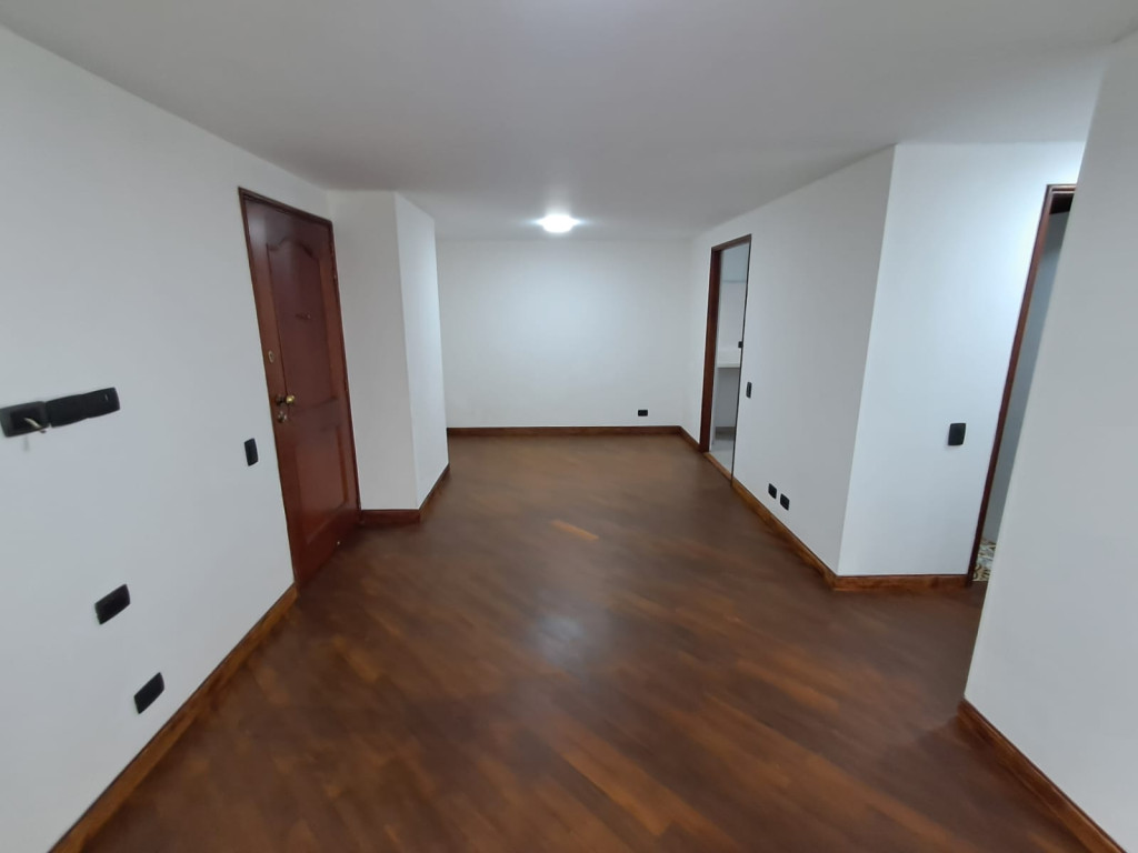 Apartamento en Arriendo en El Poblado, Medellín