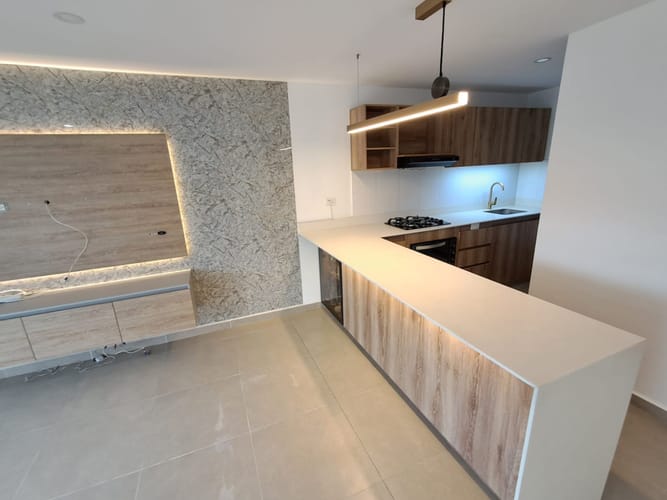 Apartamento de 2 alcobas en arriendo en Ciudad Del Río, Medellín, 116 m² · foto 4 de 20