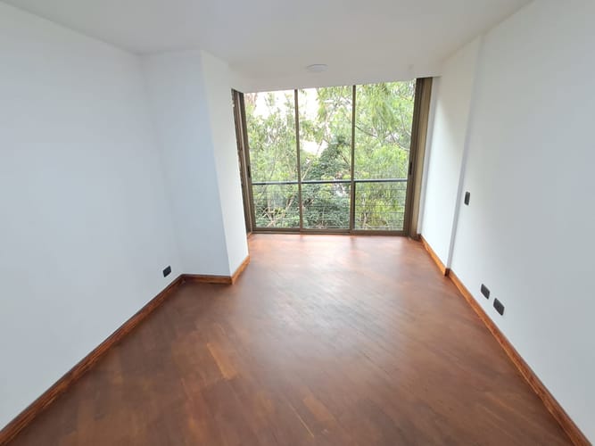 Apartamento de 2 alcobas en arriendo en Patio Bonito, Medellín, 82 m² · foto 14 de 17