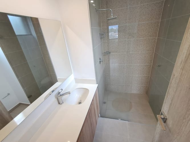 Apartamento de 2 alcobas en arriendo en Ciudad Del Río, Medellín, 116 m² · foto 18 de 20