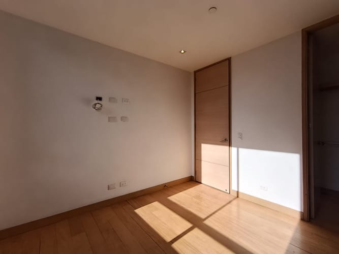 Apartamento de 3 alcobas en arriendo en Las Lomas, Medellín, 170 m² · foto 7 de 20