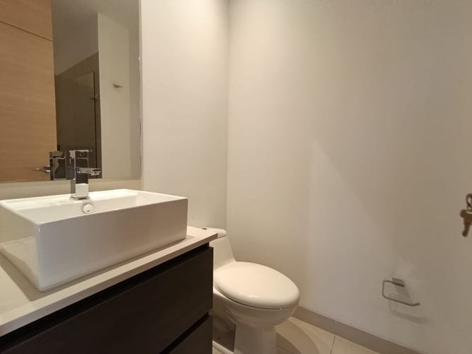 Apartamento de 3 alcobas en arriendo en Las Lomas, Medellín, 170 m² · foto 13 de 20