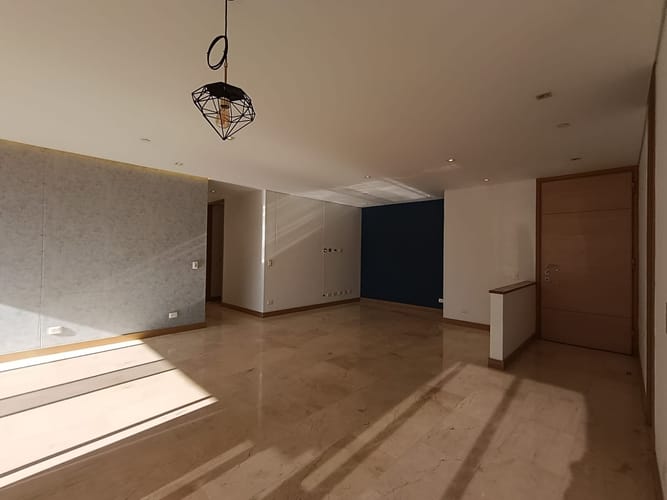 Apartamento de 3 alcobas en arriendo en Las Lomas, Medellín, 170 m² · foto 19 de 20