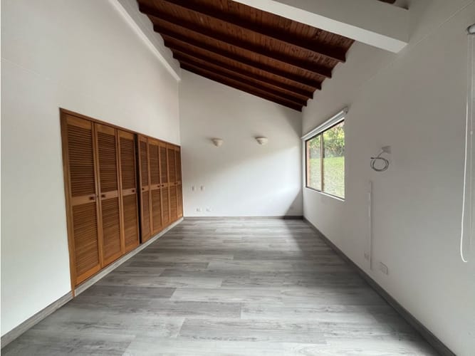 Casa de 3 alcobas en venta en La Frontera, Medellín, 280 m² · foto 17 de 24