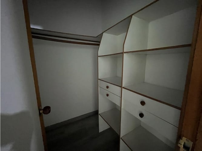 Casa de 3 alcobas en venta en La Frontera, Medellín, 280 m² · foto 23 de 24
