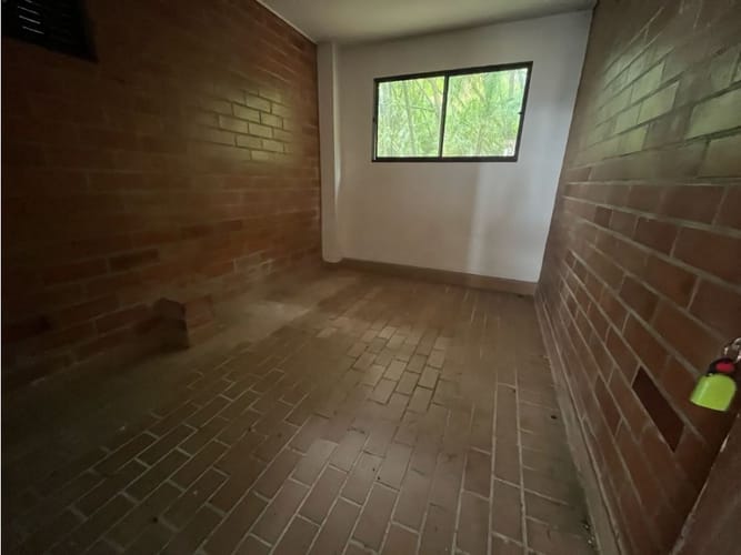 Casa de 3 alcobas en venta en La Frontera, Medellín, 280 m² · foto 24 de 24
