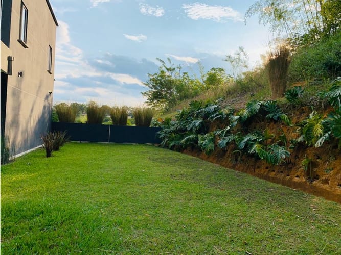 Casa de 6 alcobas en venta en Caimalito, Pereira, 750 m² · foto 4 de 24