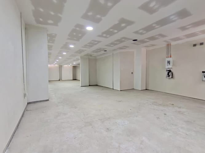 Local en arriendo en Bolivariana, Medellín, 230 m² · foto 3 de 16