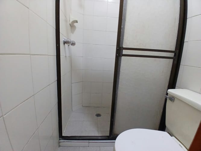 Casa de 4 alcobas en arriendo en La Gloria, Medellín, 120 m² · foto 20 de 24