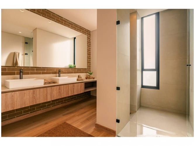 Casa de 3 alcobas en venta en Las Palmas, Envigado, 242 m² · foto 18 de 24