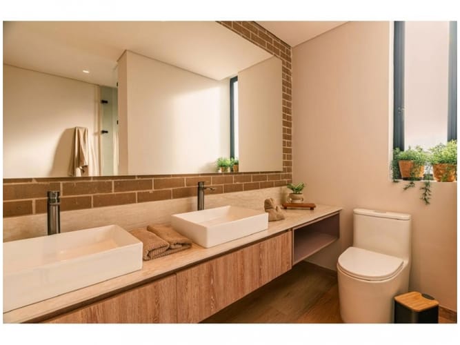 Casa de 3 alcobas en venta en Las Palmas, Envigado, 242 m² · foto 23 de 24