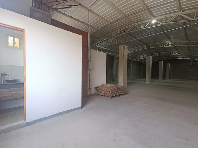 Bodega en arriendo en San Antonio De Prado, Medellín, 320 m² · foto 10 de 15