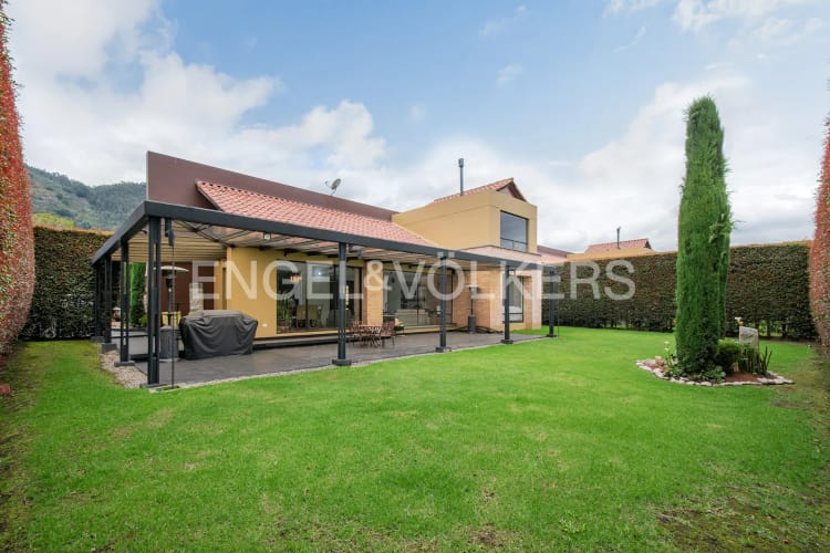 Casa de 4 alcobas en venta en Fonquetá, Chía, 410 m² · foto 19 de 20