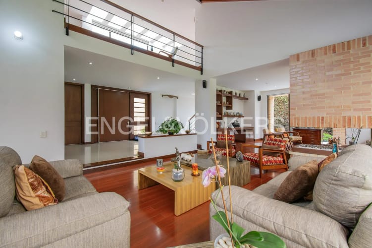 Casa de 4 alcobas en venta en Fonquetá, Chía, 410 m² · foto 4 de 20