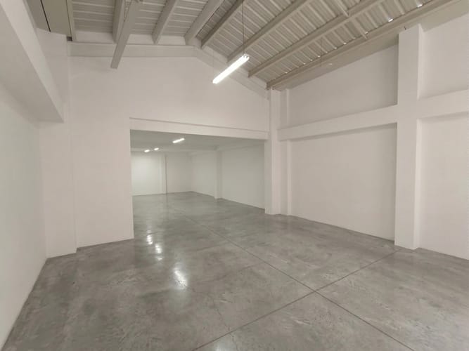 Bodega en arriendo en Zona Centro, Envigado, 340 m² · foto 3 de 10