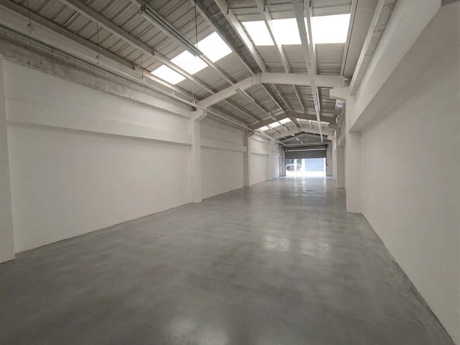 Bodega en arriendo en Zona Centro, Envigado, 340 m² · foto 6 de 10
