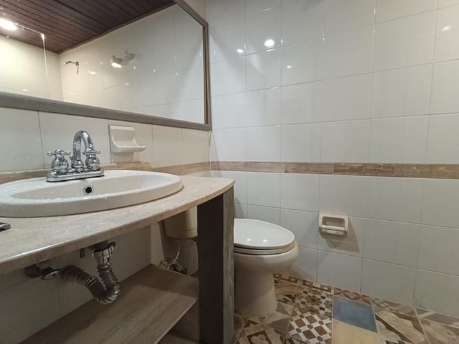 Apartamento de 2 alcobas en arriendo en Patio Bonito, Medellín, 82 m² · foto 4 de 20