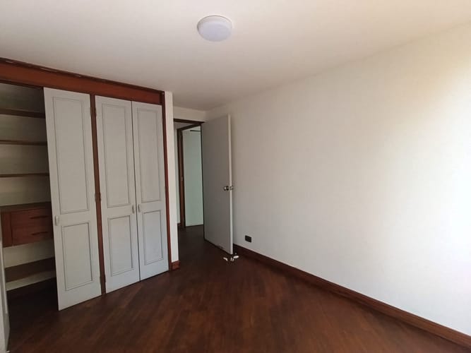 Apartamento de 2 alcobas en arriendo en Patio Bonito, Medellín, 82 m² · foto 14 de 20