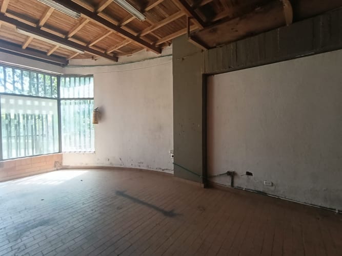 Local en arriendo en Mayorca, Sabaneta, 60 m² · foto 4 de 11