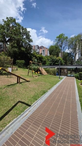 Apartamento de 3 alcobas en venta en Señorial, Envigado, 94 m² · foto 15 de 23