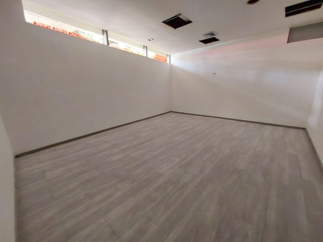 Local en arriendo en El Poblado, Medellín, 200 m² · foto 10 de 16