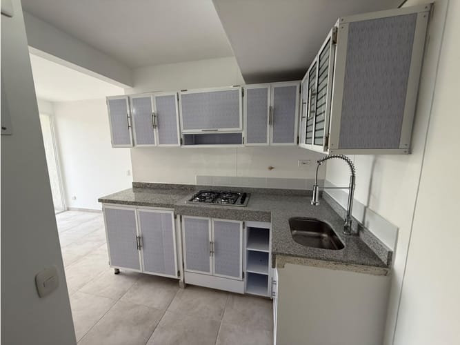 Apartamento de 2 alcobas en arriendo en Guabinas, Yumbo, 51 m² · foto 4 de 10